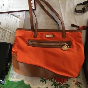 Micheal Kors purse